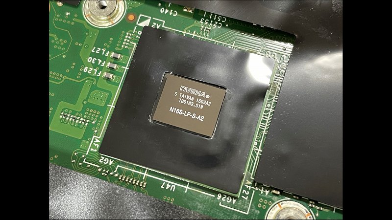 GeForce 930M アップ