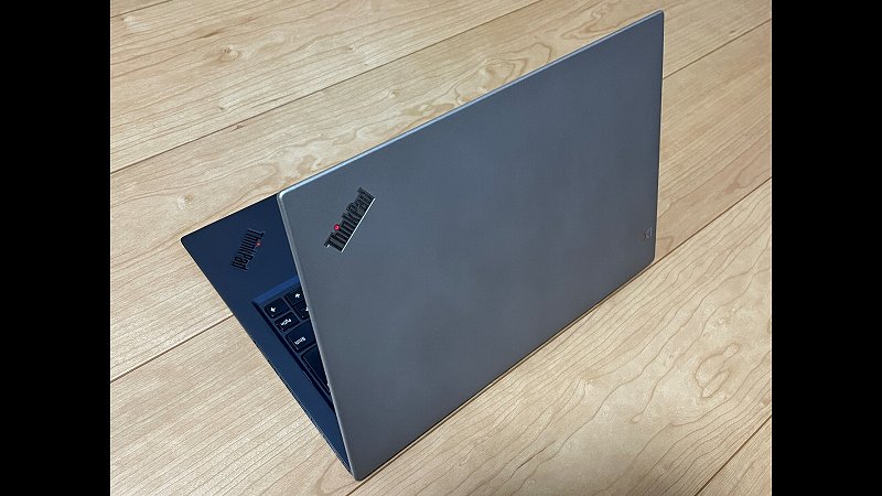 ThinkPad X1 Carbon 6th LCDパネル交換後 外観②