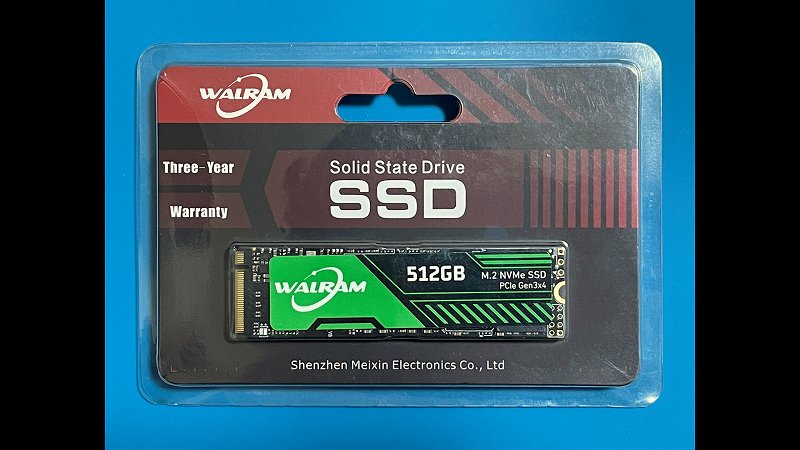 WALRAM NVMe SSD パッケージ表面
