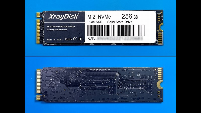 XrayDisk NVMe 256GB SSD本体外観