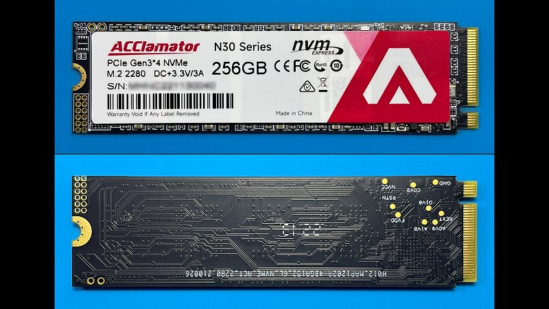 Acclamator NVMe SSD N30 256GB SSD本体外観