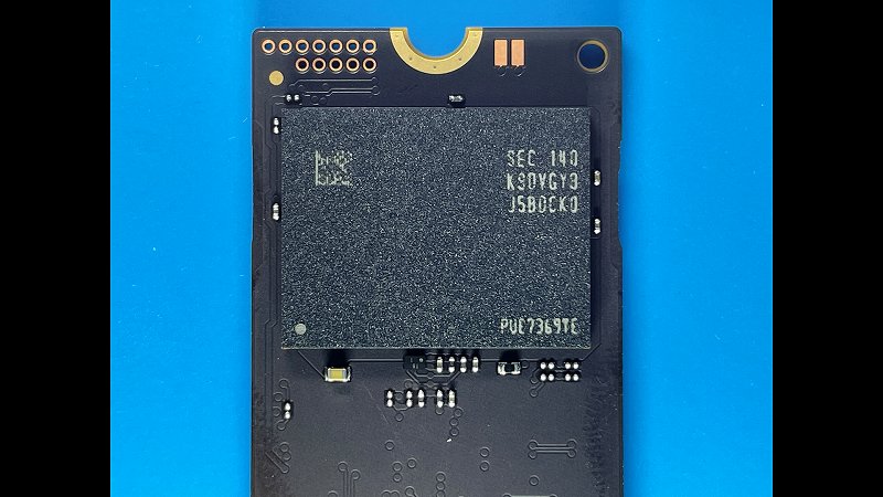 Samsung SSD980 1TB NAND拡大