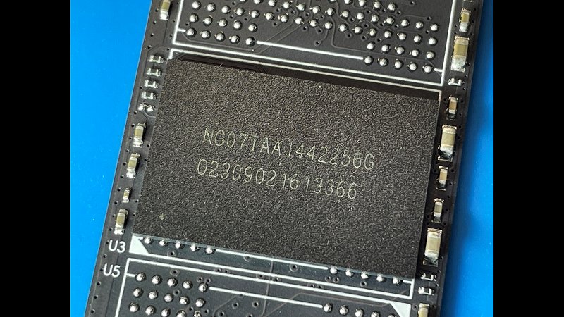 XrayDisk 512GB Pro NAND拡大