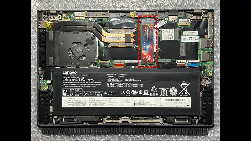 SomnAmbutist NVMe SSD 256GB ThinkPad X1 Carbon 5th 取付状態